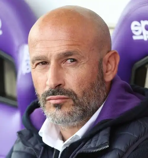 Fiorentina, Italiano presenta la sfida Vlahovic-Simeone