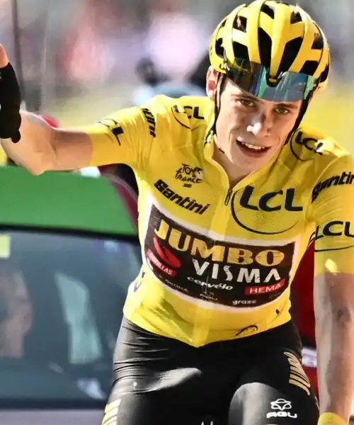 Vingegaard mette le mani sul Tour de France