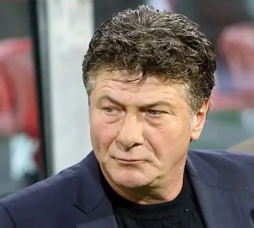 Cagliari, Walter Mazzarri non ci sta: “Decisioni invertite”