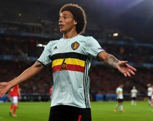 Napoli-Witsel, siamo ai dettagli