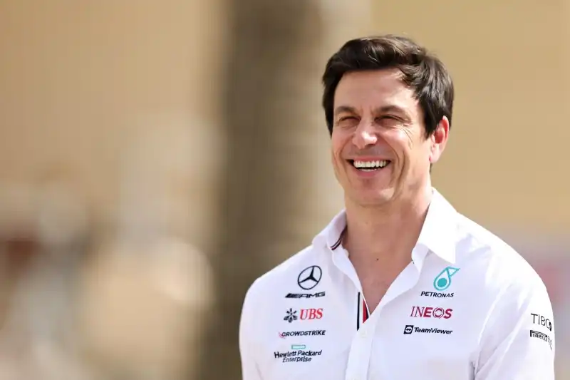 F1, Mercedes: Toto Wolff fa il misterioso