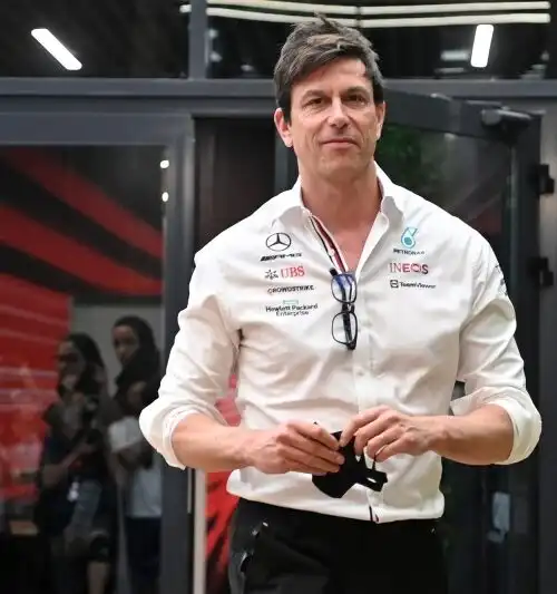 Mercedes, il proclama di Toto Wolff: “Tutto è in discussione”