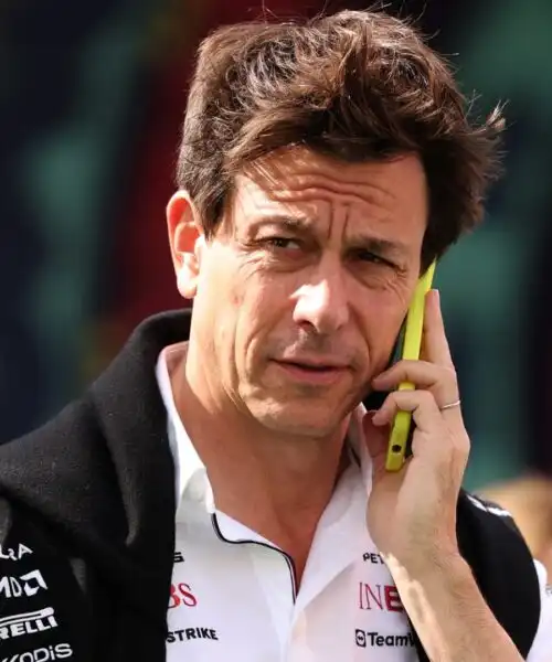 Toto Wolff rischia grosso: attacchi durissimi alla Mercedes. Foto