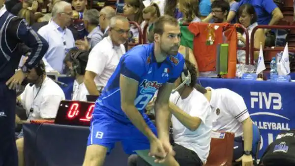 L'Italia chiude con una sconfitta per 1-3 (25-27, 25-18, 17-25, 16-25) con il Brasile la prima fase della World League.
