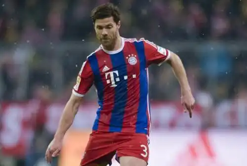 Xabi Alonso dice addio al calcio