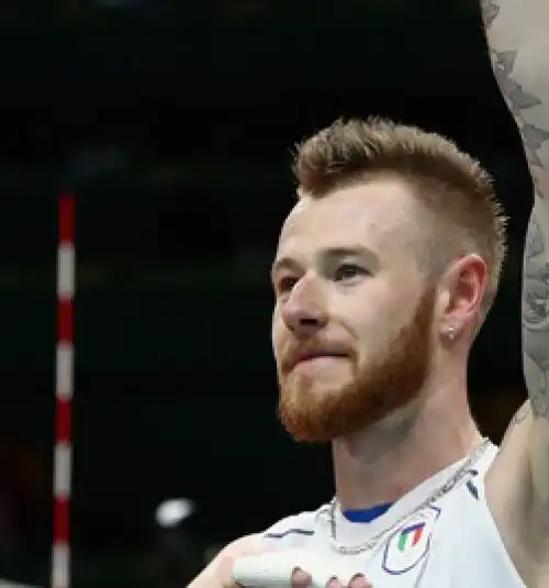 Ivan Zaytsev e compagni in campo col logo arcobaleno