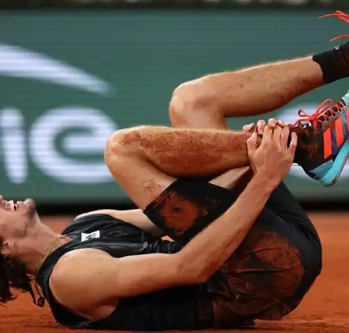 Alexander Zverev, l’infortunio è grave: i possibili tempi di recupero