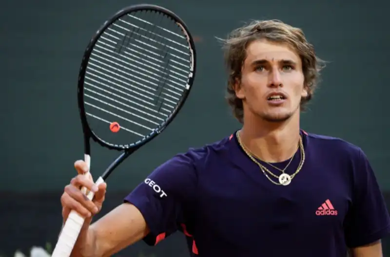 Zverev spiega la differenza tra Jannik Sinner e Carlos Alcaraz