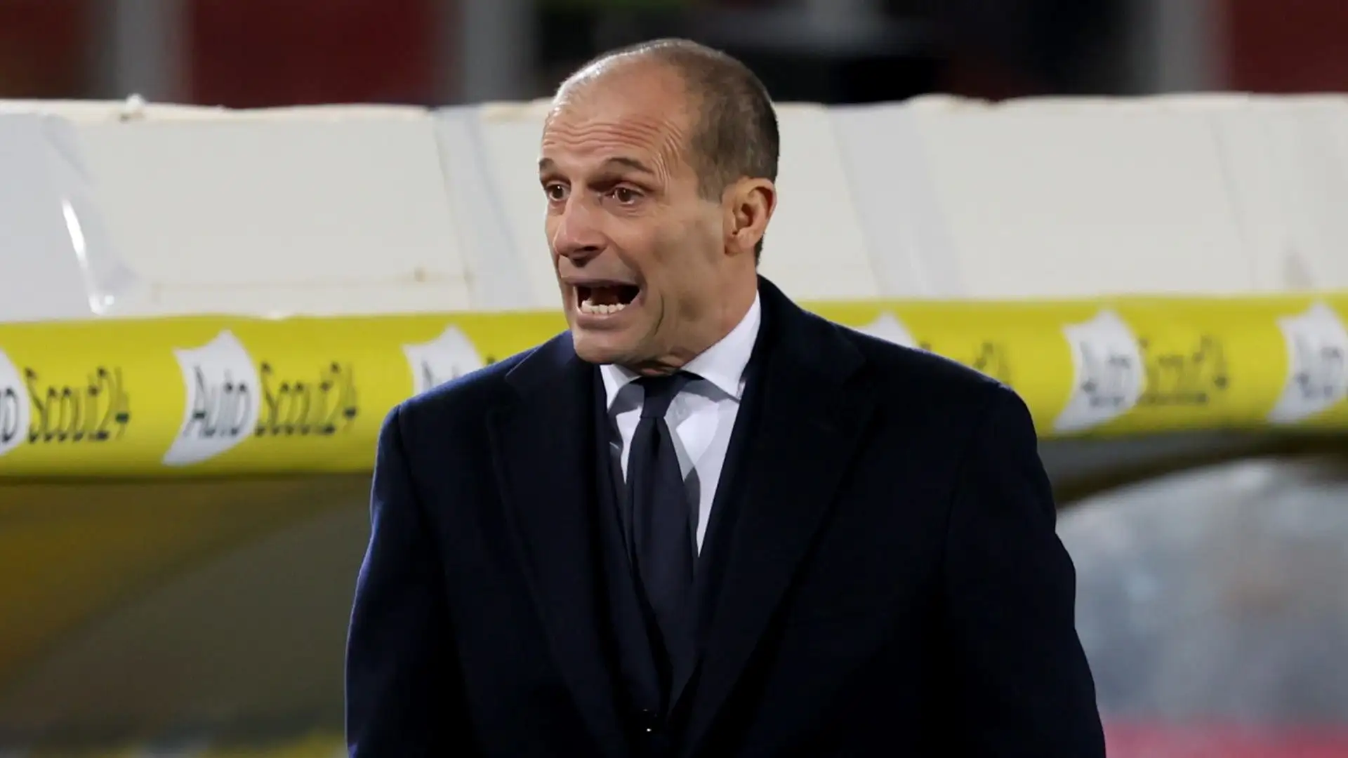 "L'unica cosa che posso dire è che noi siamo più giovani quindi saremmo Sinner. Ma per l'età eh, che sono permalosi e chissà come la prendono"
