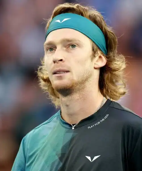 Andrey Rublev sincero su Jannik Sinner