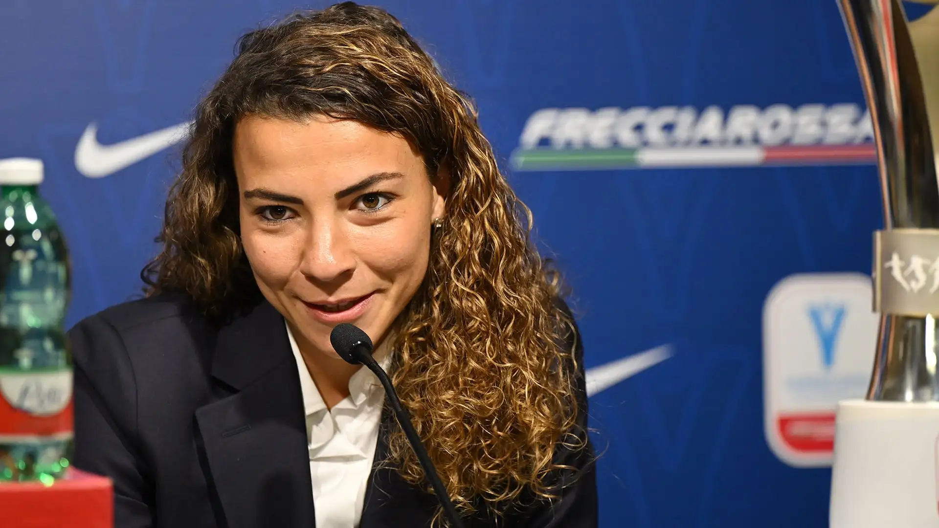 La calciatrice è uno dei simboli della formazione femminile della Juventus
