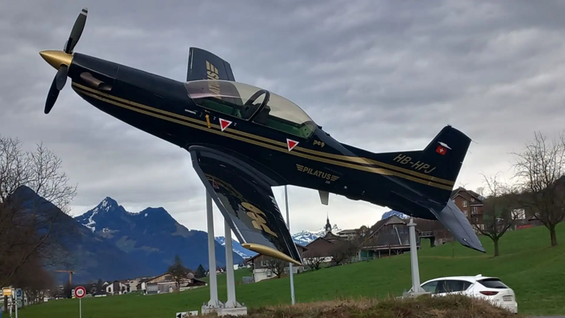 Si tratta di un PC-9 della Pilatus