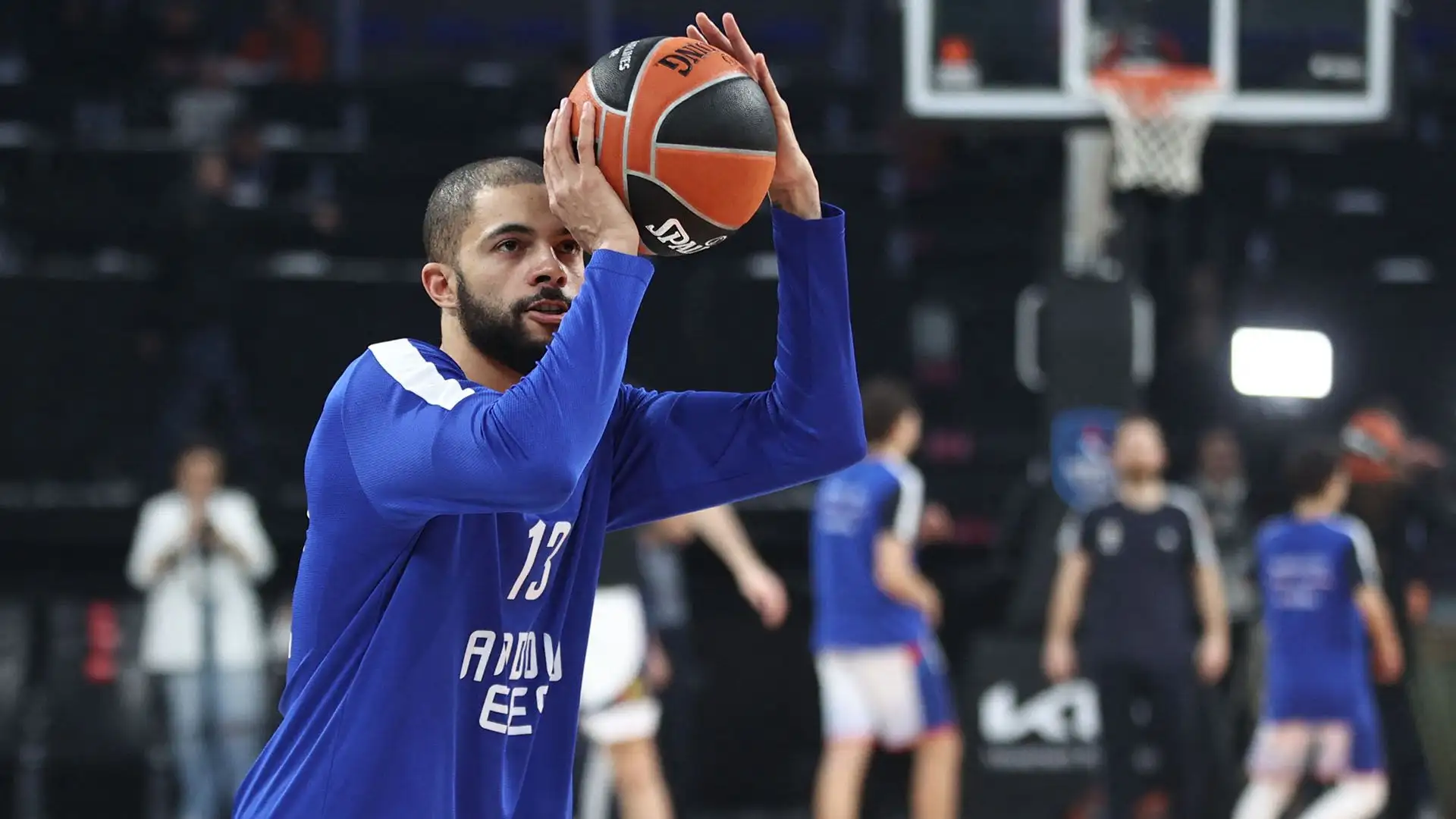 5. Darius Thompson (Anadolu Efes): 2,3 milioni di dollari