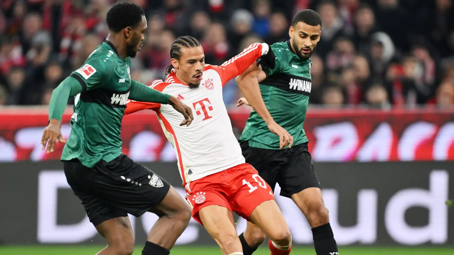 In 19 partite di Bundesliga, ha messo a segno 8 gol e 10 assist