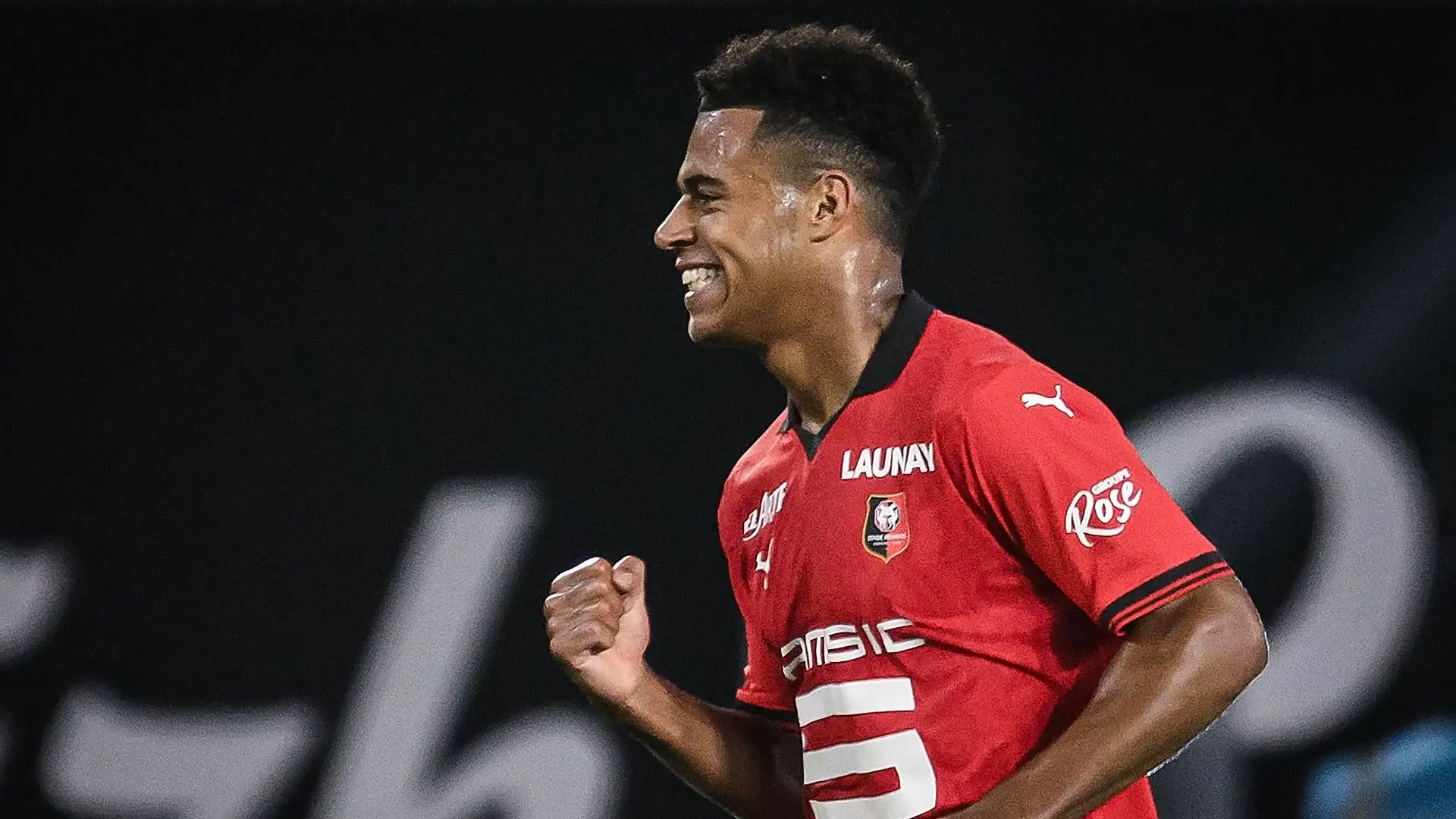Ha un contratto fino al 2026 con il club francese ma potrebbe trasferirsi a breve
