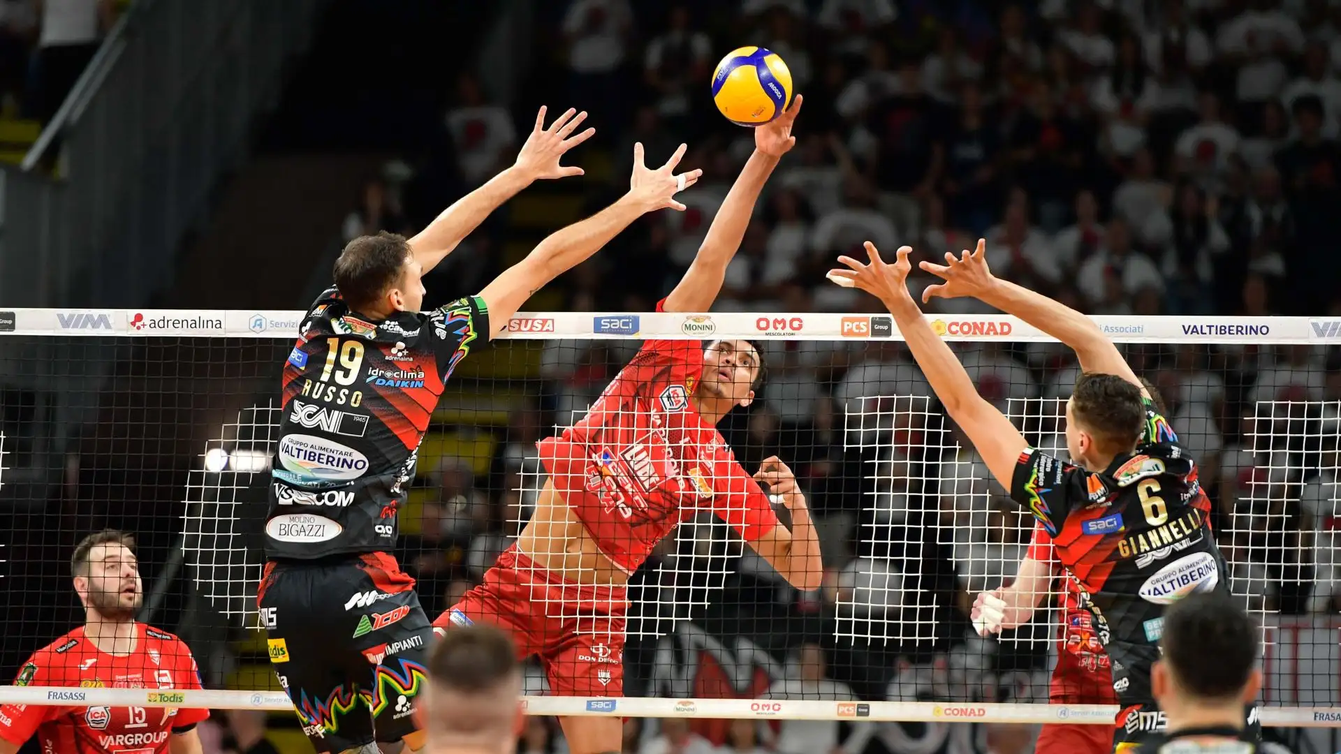 I compagni hanno cercato di vincere per dedicargli la vittoria ma non ce l'hanno fatta.