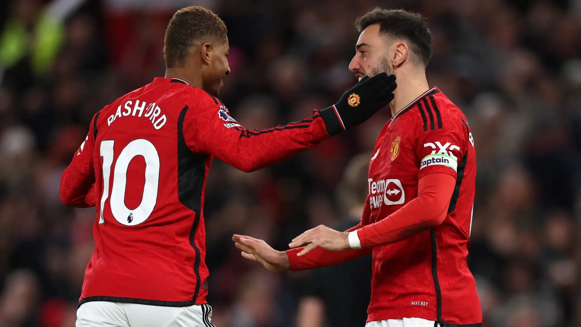 5- Risultati deludenti ma casse ricchissime: Manchester United 745 milioni di euro
