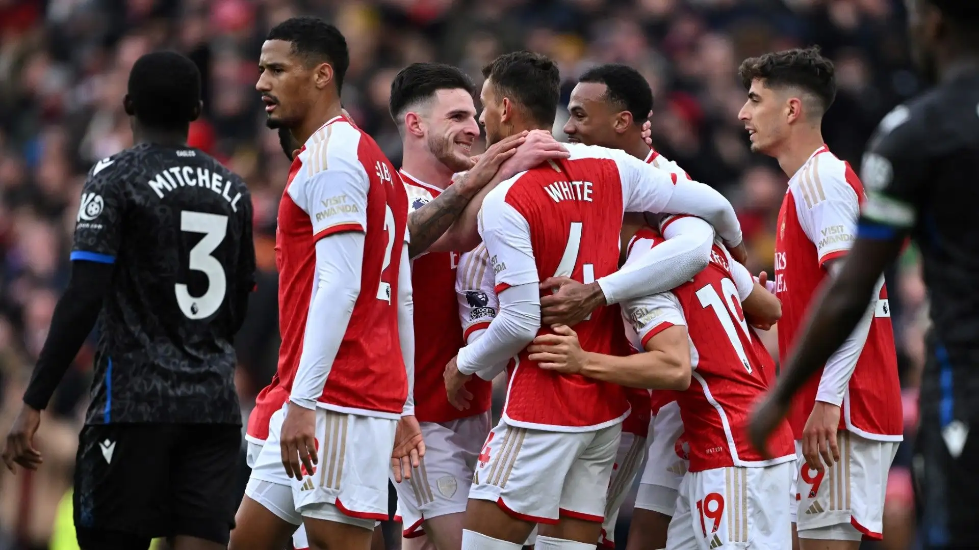 10- Apre la classifica l'Arsenal: 532 milioni di euro
