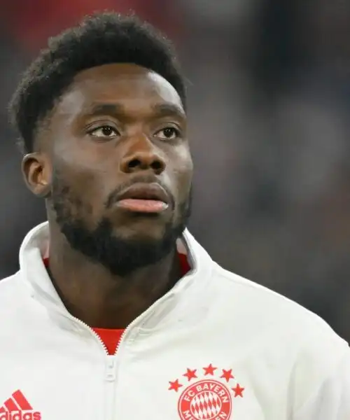 Continuano i problemi per il rinnovo di Alphonso Davies: foto