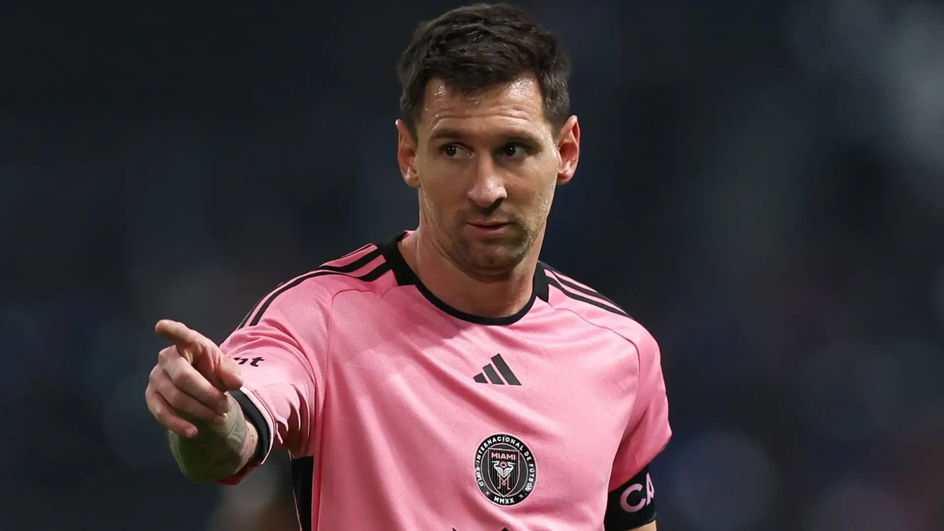 Il duello tra i due campioni che hanno dominato gli ultimi due decenni era in programma giovedì, nel match tra l'Al-Nassr e l'Inter Miami a Riad