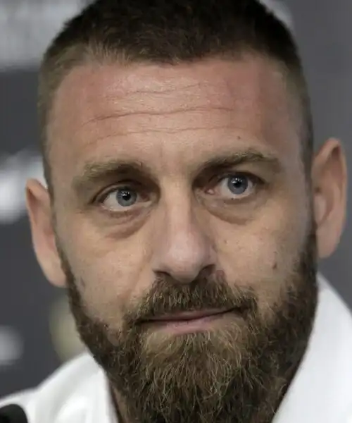 Roma, De Rossi emozionato: “Subito al lavoro”