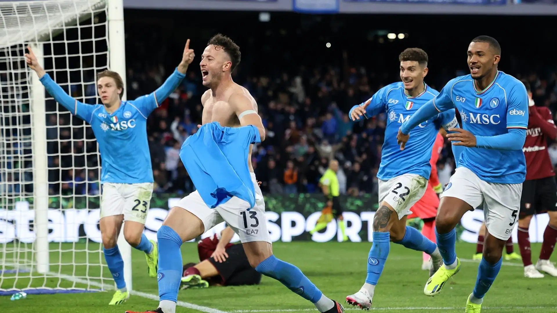 Sospiro di sollievo per Walter Mazzarri, che salva al momento la panchina