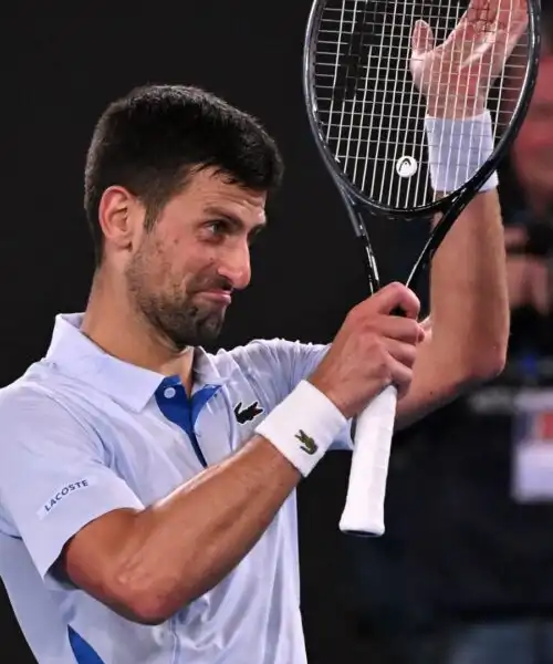 Il talento 18enne fa soffrire Djokovic: le immagini