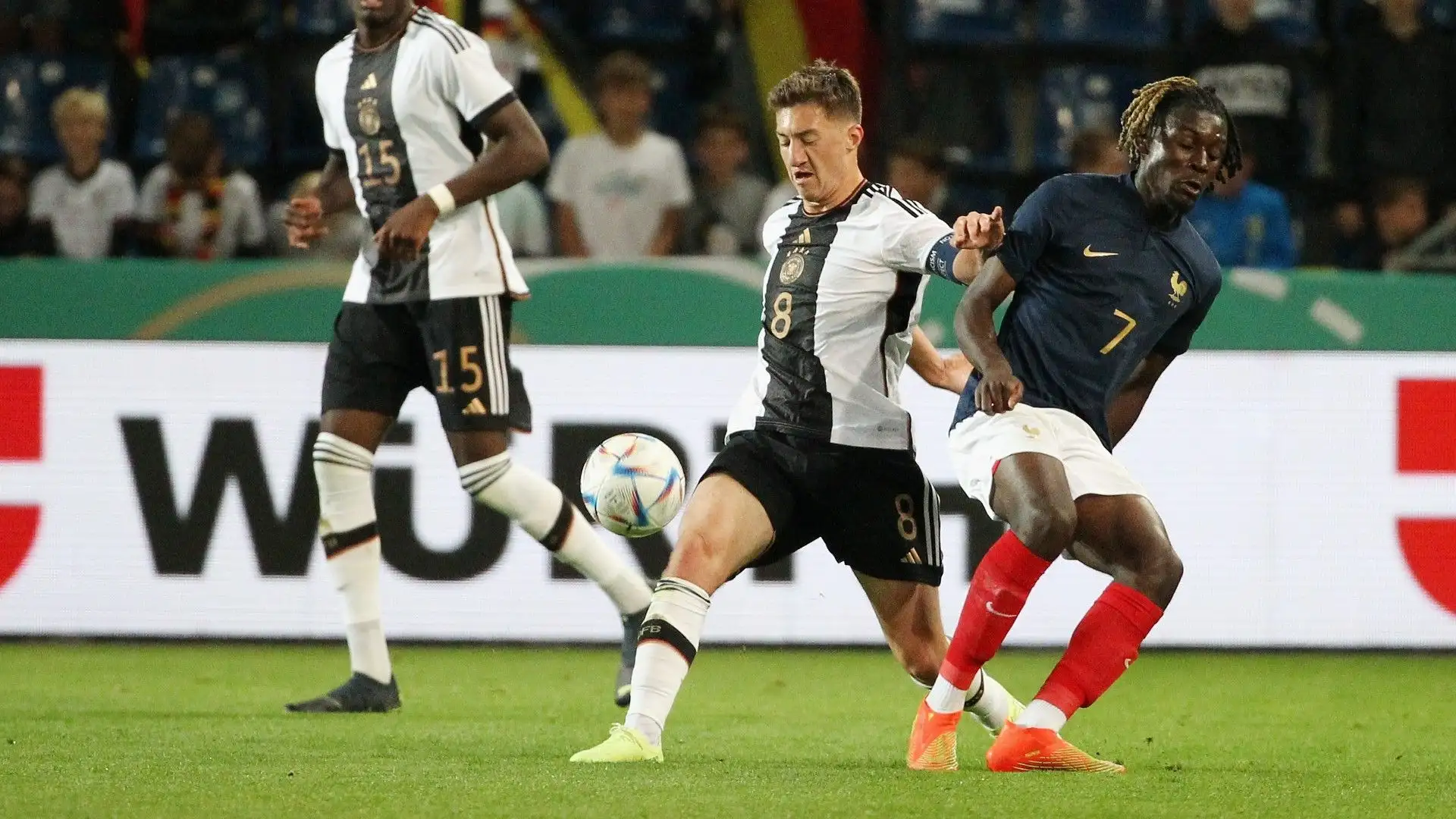 Il Liverpool sta monitorando con grande interesse il centrocampista
