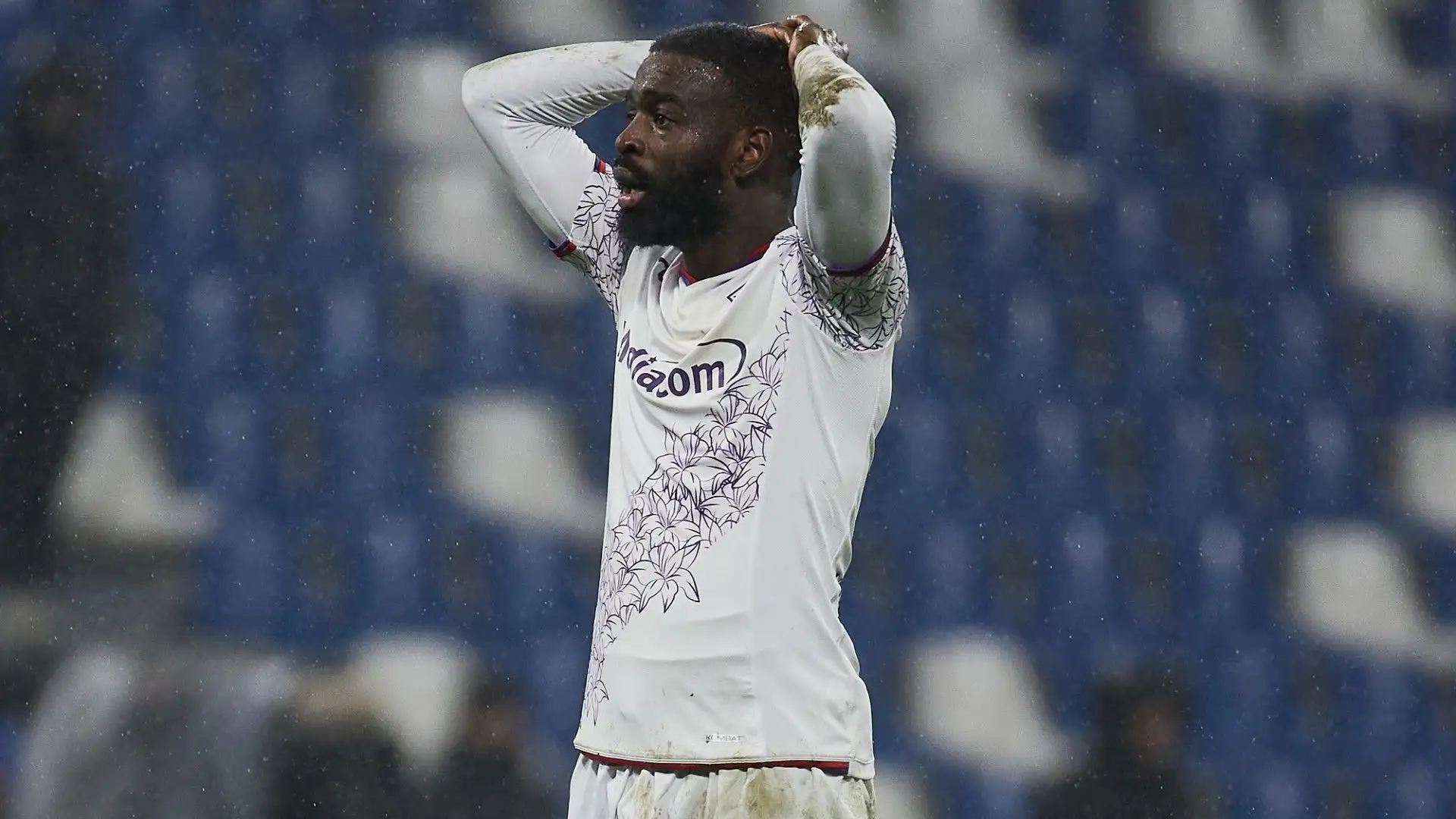 Per ora lo scambio è solo un'ipotesi ma nei prossimi giorni i due club potrebbero allestire i primi contatti

