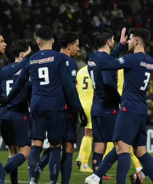 Il Borussia Dortmund strappa un giovane talento al PSG: foto