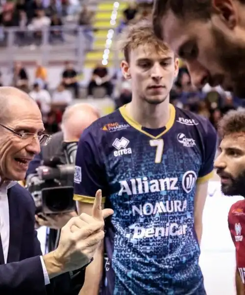 Il miglior allenatore dell’anno potrebbe cambiare panchina: le foto