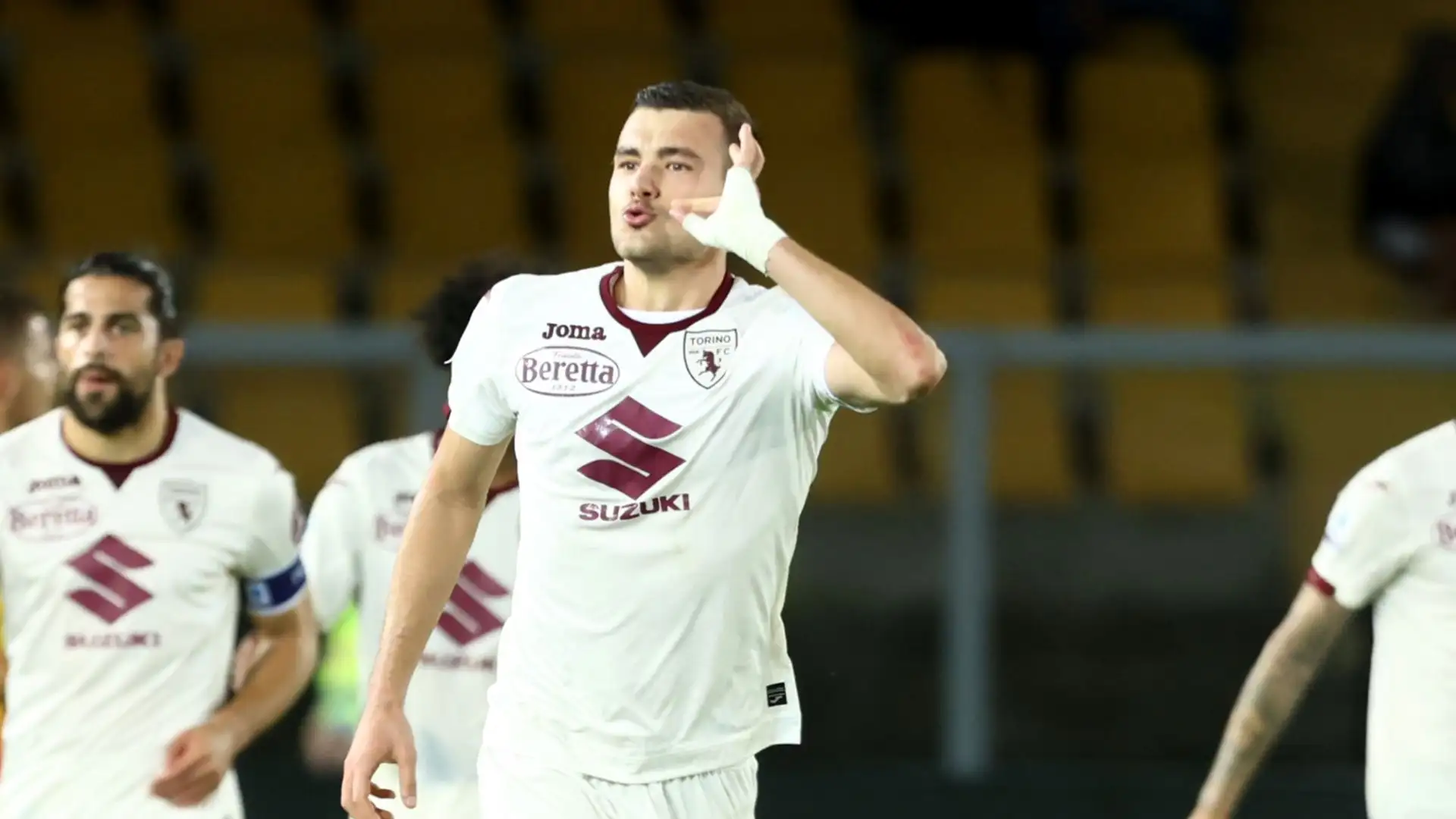 Il Torino lo valuta 40 milioni di euro, una cifra fuori portata dei rossoneri che non demordono