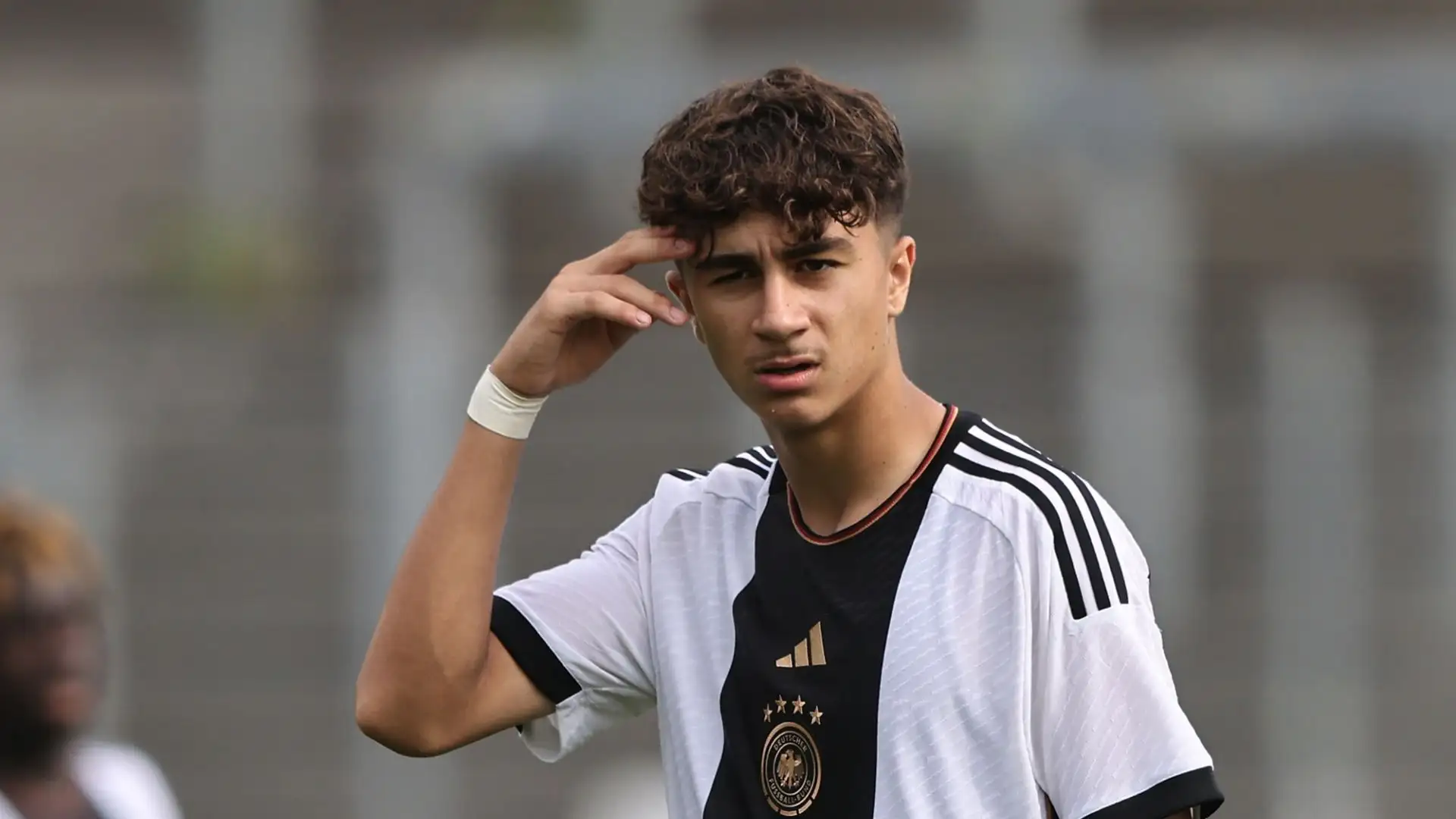 Secondo le indiscrezioni, i rossoneri avrebbero contattato il procuratore di Adin Licina