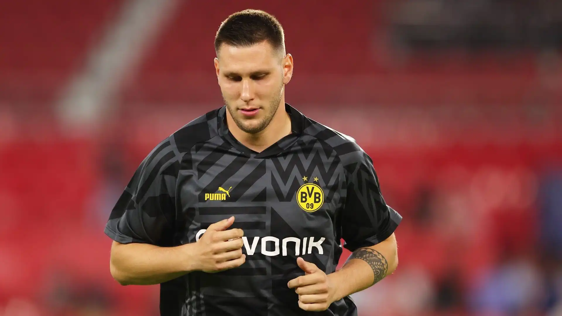 In bilico: la difficile situazione di Niklas Süle al Dortmund
