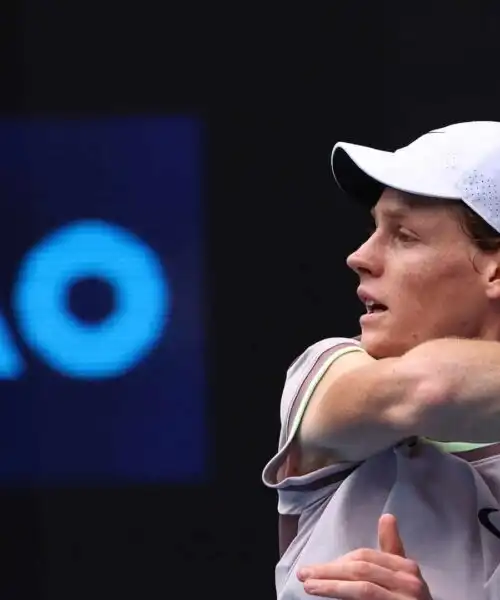 Australian Open, Jannik Sinner vola ai quarti: “Partita dura”