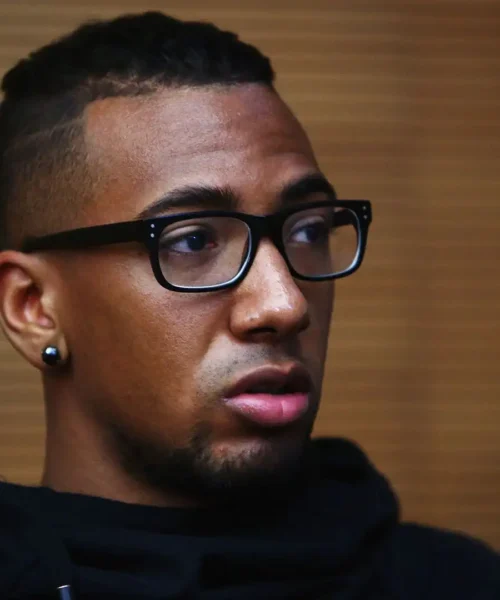Niente Bayern Monaco, Jérôme Boateng si trasferisce da Hansi Flick. Foto