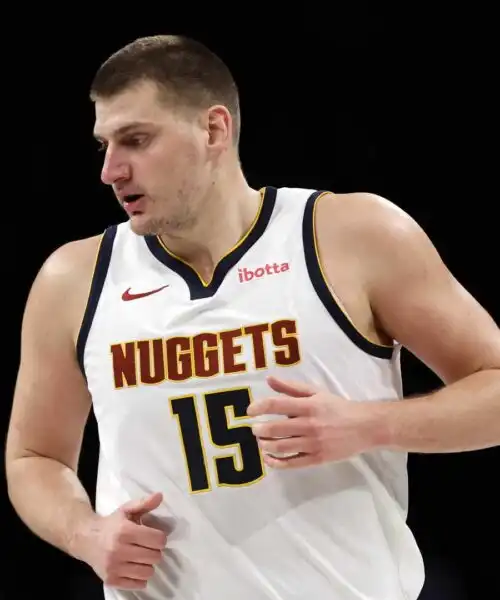 NBA: Denver batte Milwaukee, 119° tripla doppia di Jokic