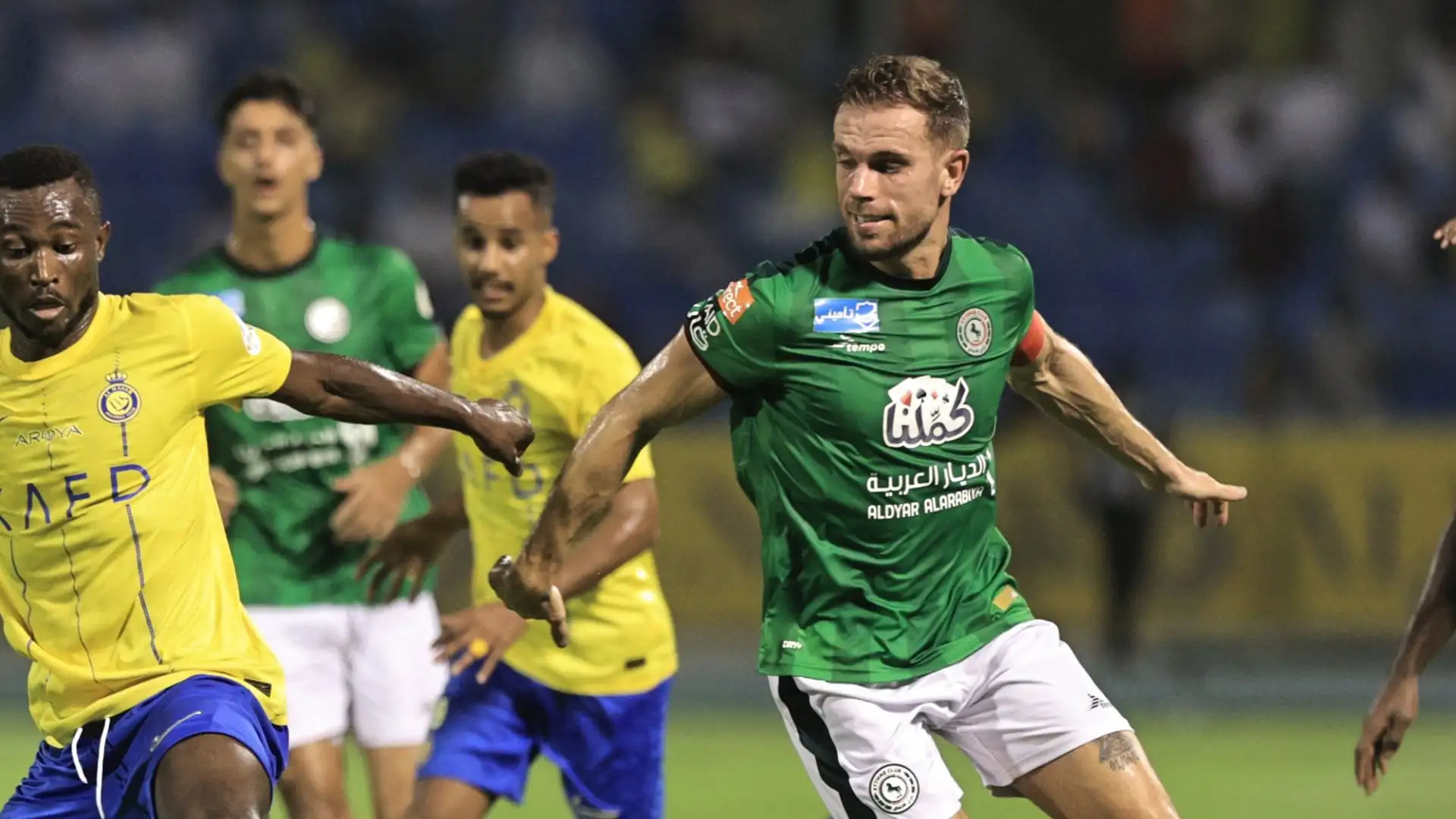 Henderson piace anche ad alcuni club di Bundesliga, e all'Ajax