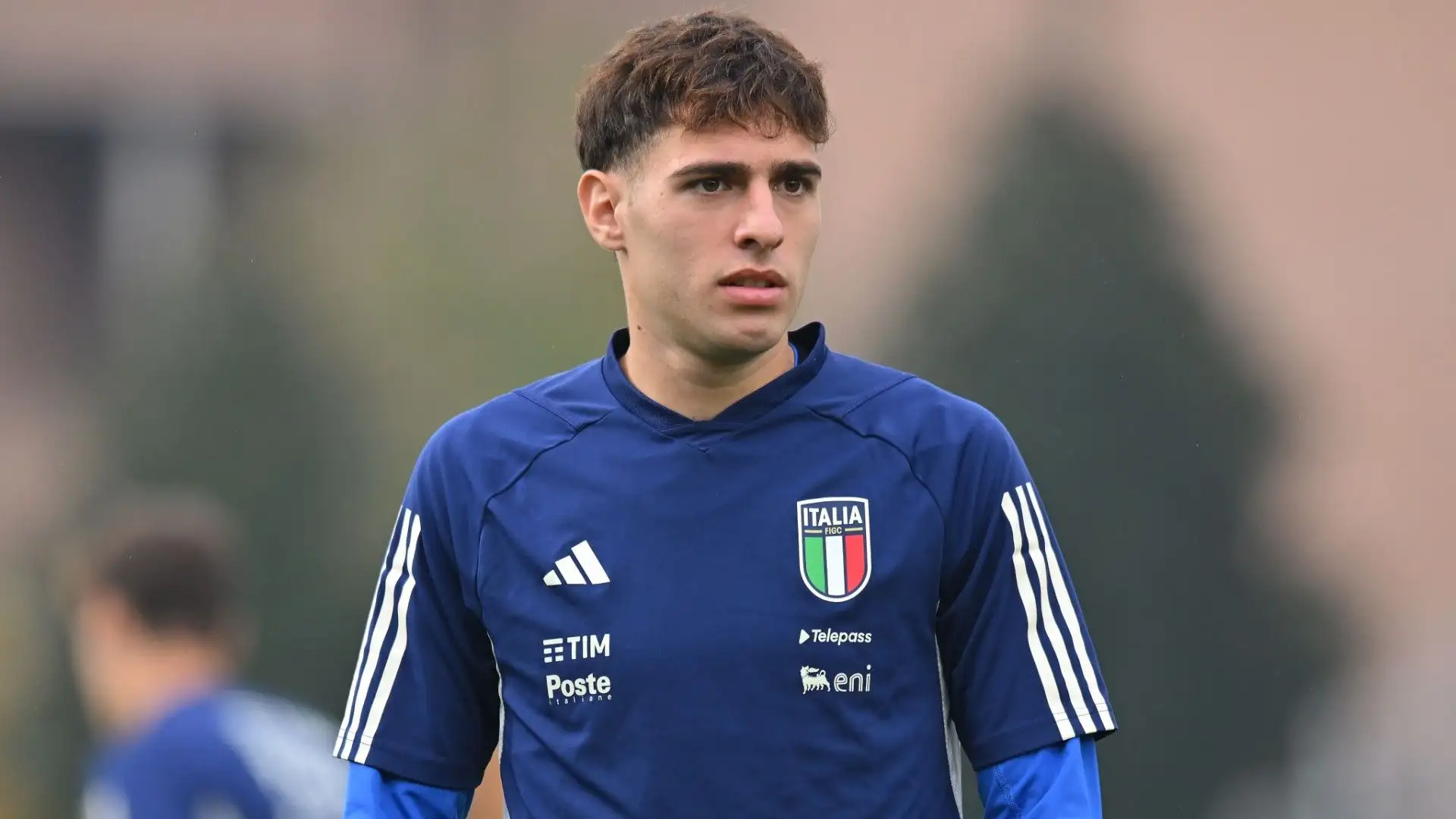 Il calciatore è dotato di grandissime qualità tecniche ma ha un fisico minuto 
