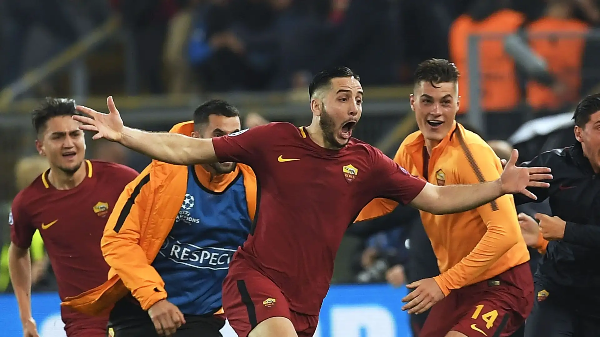 I giallorossi l'hanno portato in Italia nel 2014 acquistandolo per 15 milioni di euro dall'Olympiacos
