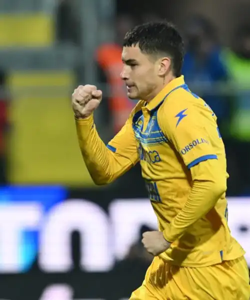 Il Frosinone si vendica del Cagliari: rimonta da tre punti allo ‘Stirpe’