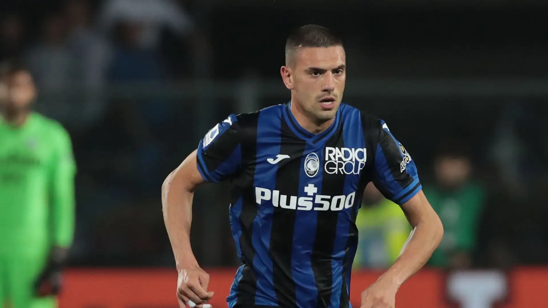 I rossoneri stanno valutando nelle ultime ore il nome di un ex giocatore di Juventus e Atalanta