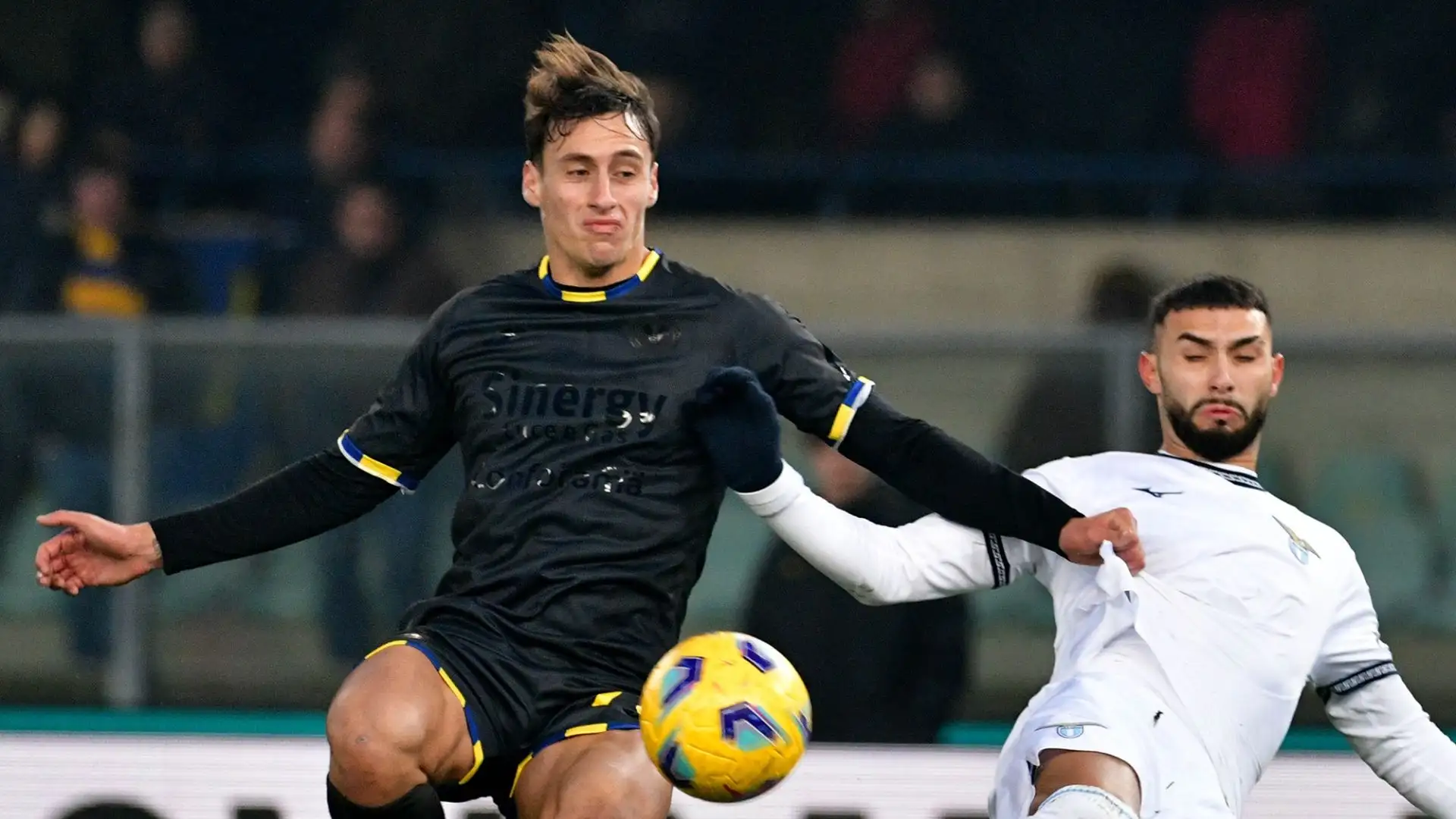 Terracciano ha debuttato tra i professionisti nel 2021 con la maglia gialloblu