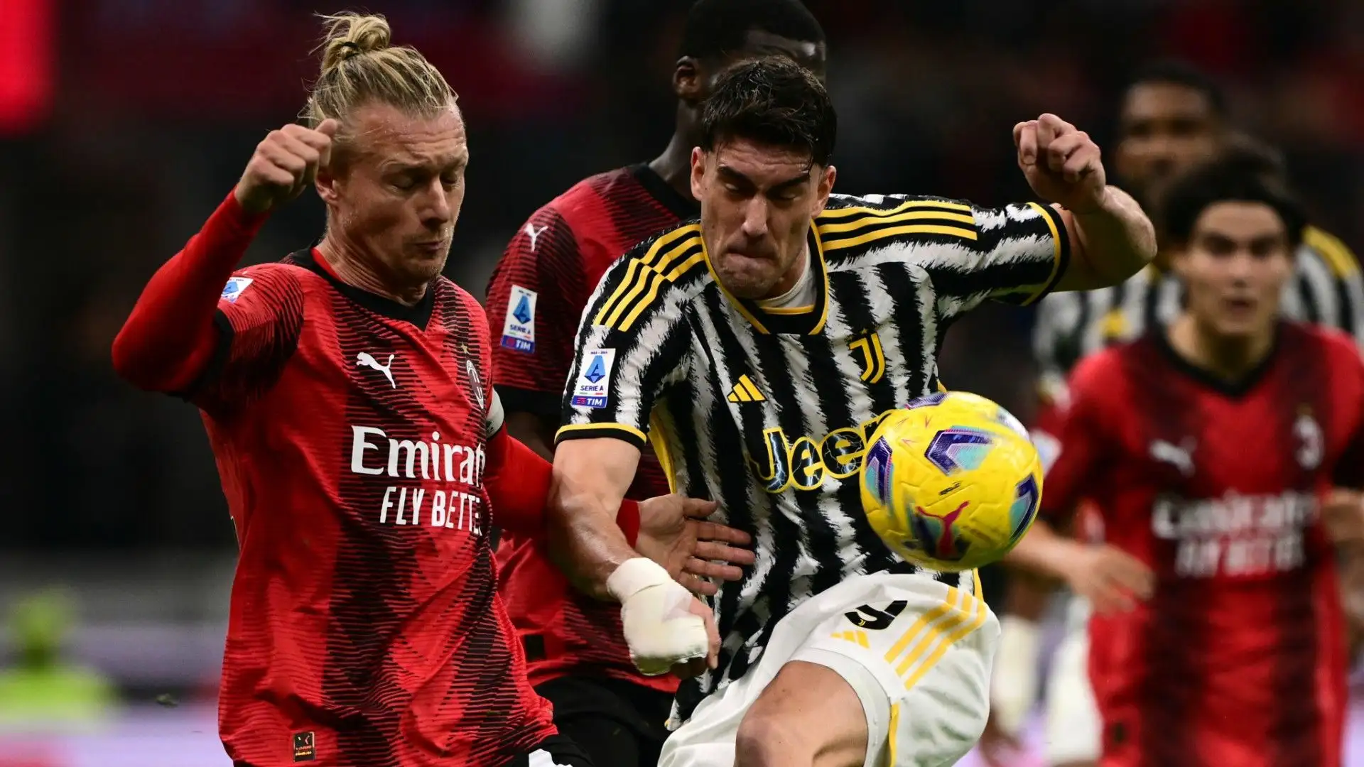 Kjaer compirà 35 anni a marzo e i rossoneri desiderano ringiovanire il reparto difensivo
