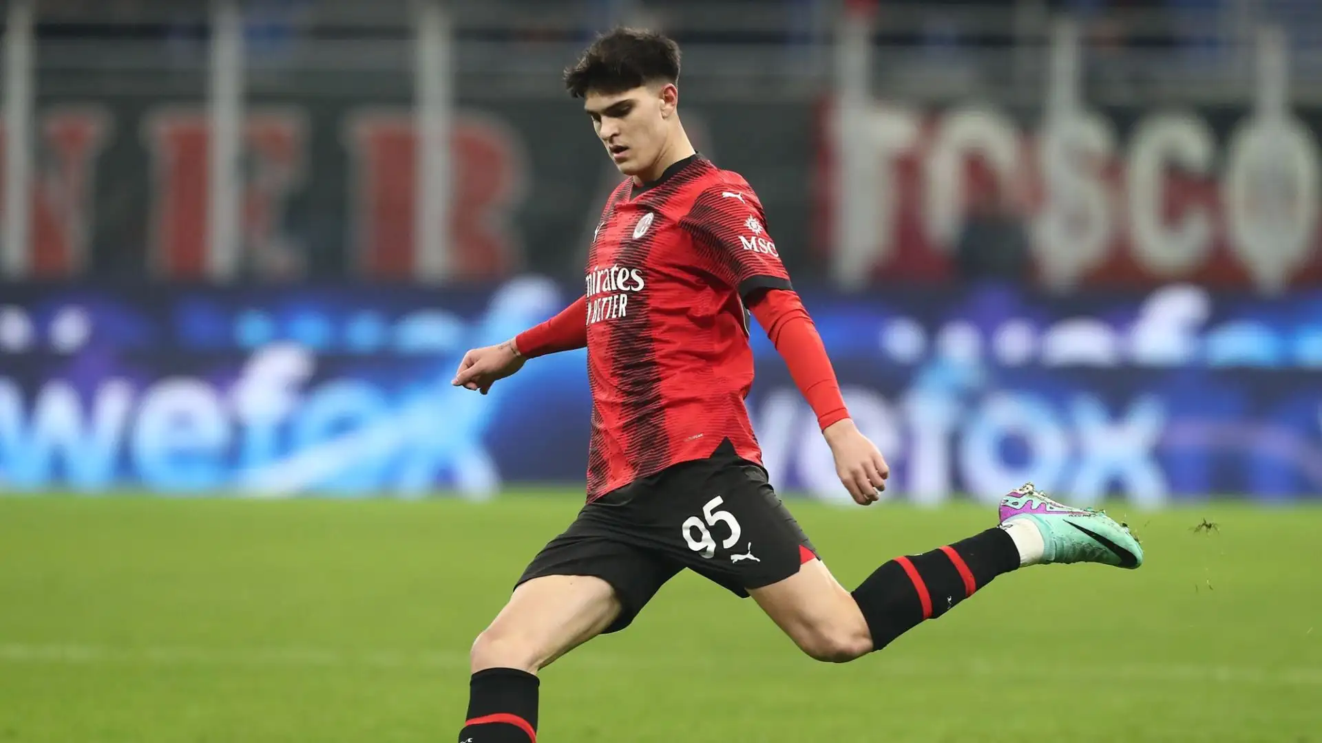 L'altro giocatore in partenza è il giovane Davide Bartesaghi, che si accaserà al Frosinone