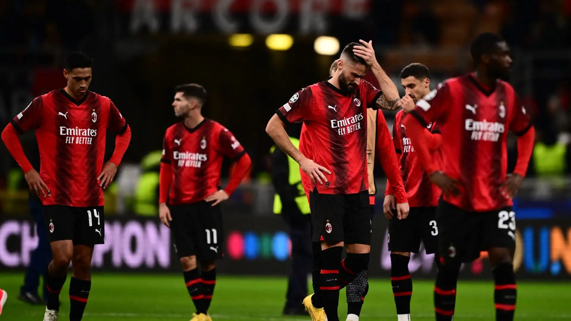 "Se si lavora per il Milan bisogna conoscerne la storia e il livello", sono le parole a Radio Sportiva