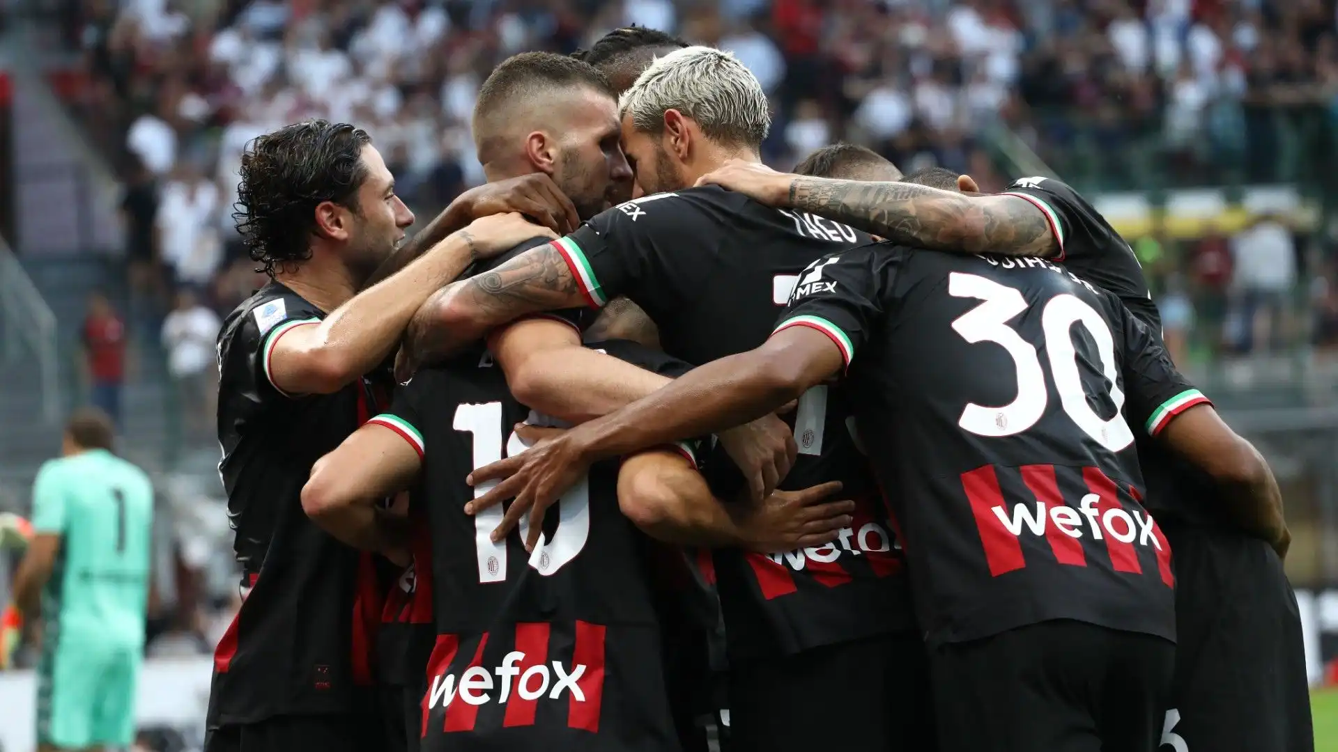 Milan, un altro ex può tornare in Serie A: le foto
