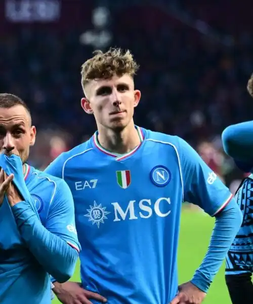 Napoli umiliato: le immagini dei giocatori in lacrime