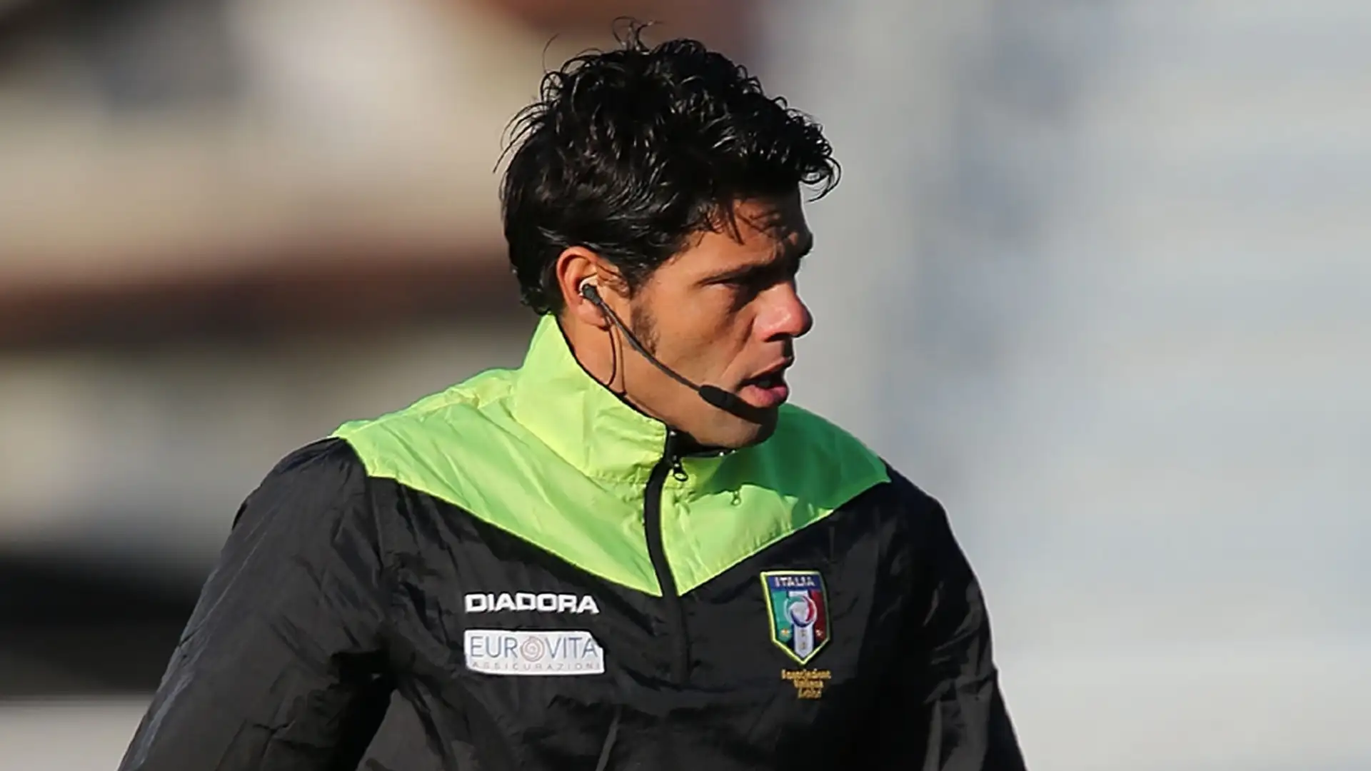 Il varista sarà fermato e probabilmente "retrocesso" in Serie B, e potrebbe incappare in provvedimenti più pesanti a fine stagione perché responsabile di altri errori nel corso dell'anno