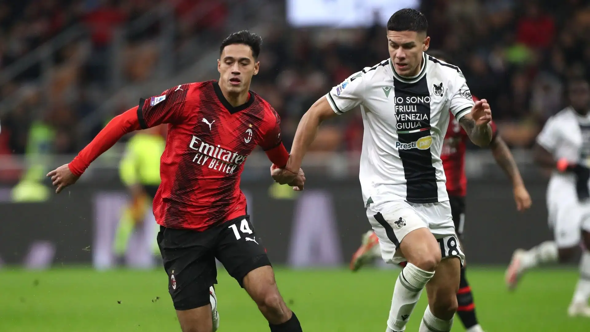 Ha sottoscritto un contratto fino al 2027 con i bianconeri

